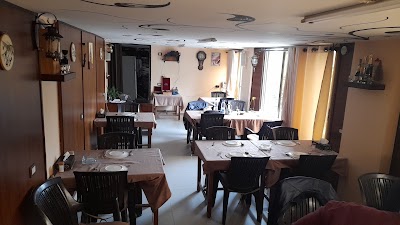 4 Tables