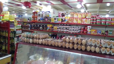 8 To Late Supermarket