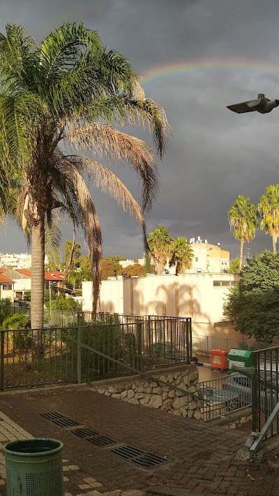בנק הפועלים סניף חצור הגלילית