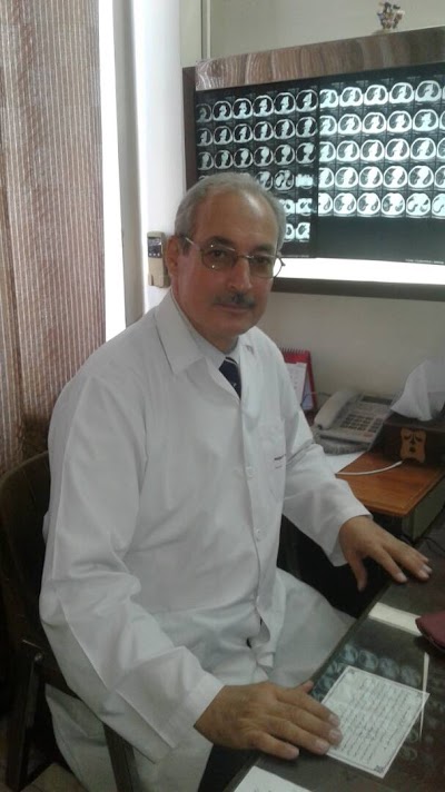 عيادة الدكتور بسام درويش
