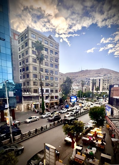 عيادة د سند عباس