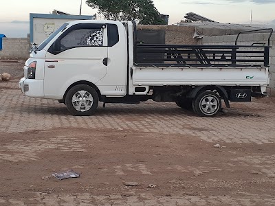 ابو فادي تاجر سيارات