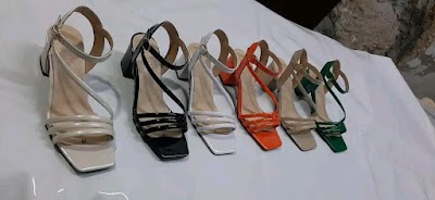 احذية ليزا