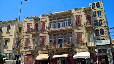 Al Koura square | ساحه الكوره