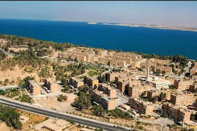 الكنيسة الطبقة