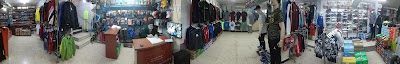 الملاعب تجهيزات رياضية