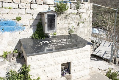 Amram Khasida Tomb
