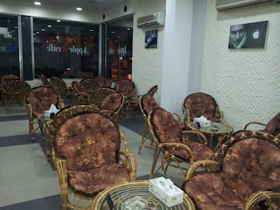 Apple Cafe