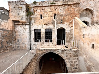 Asırlık taş ev konaklama Mardin