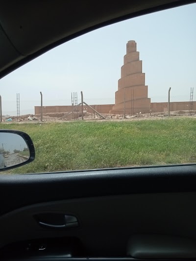 اسواق المثلث التجارية