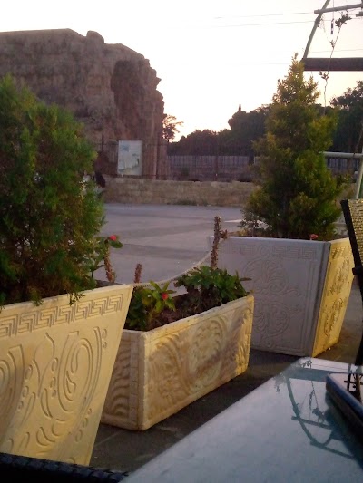 Cafe روزانا