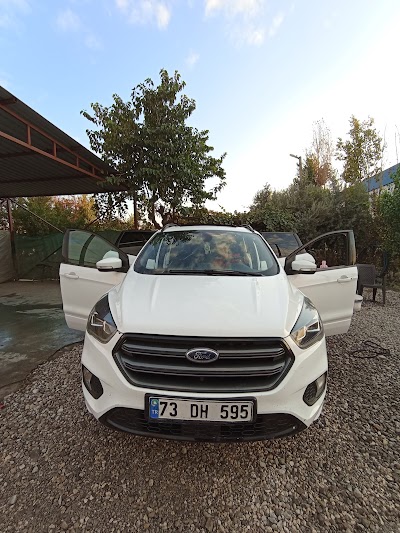Cesur oto yıkama ve kuaför