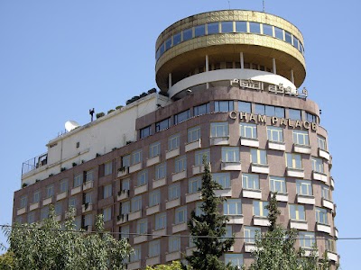 Cham Palace Hotel