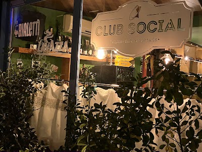 Club Social
