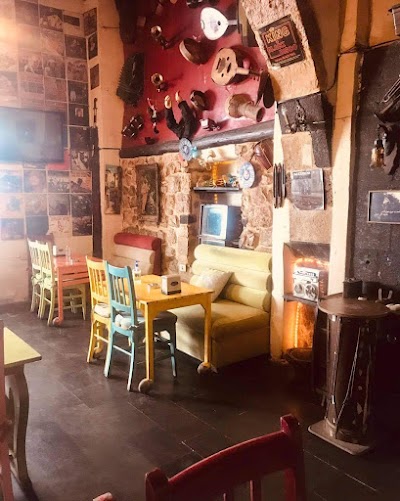 Dandana cafe