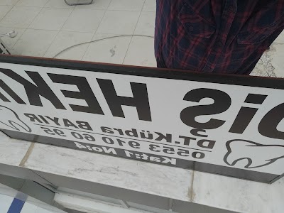 Diş hekimi Kübra bayir