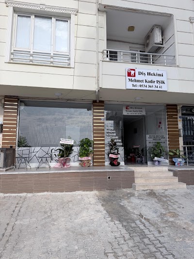 Diş Hekimi Mehmet Kadir Işık