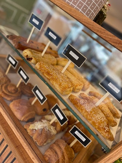 Dona Masa - Cake & Cafe