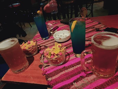 dynmk cafe