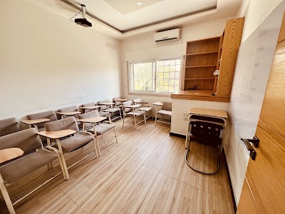 Elite Language Center