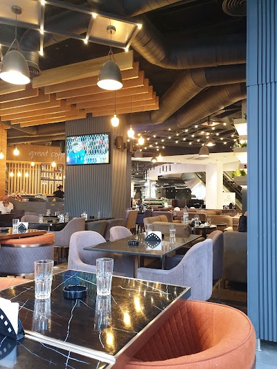 Esquires cafe and restaurant