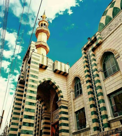 جامع عمر بن الخطاب.