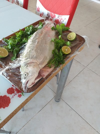 Hera Cafe & Restaurant