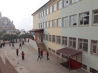 Hürriyet Ortaokulu