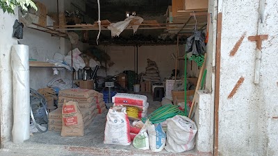 كعكو مواد كهربائيه وصحية ومواد بناء