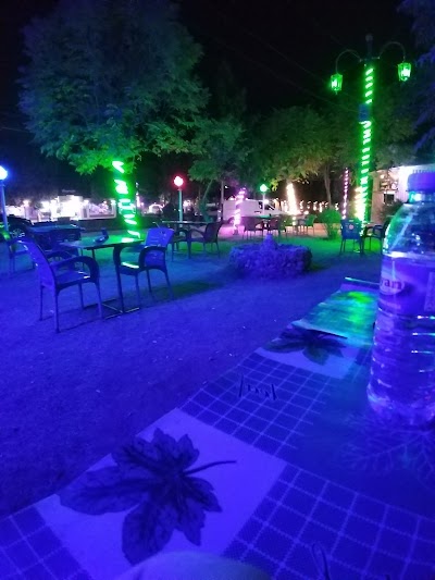 كافيتيريا أحلى عالم