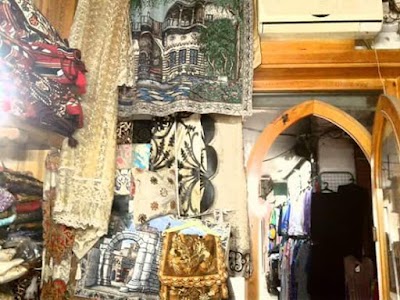 Khvaya Mahal Oriental tapestries and antiques ...