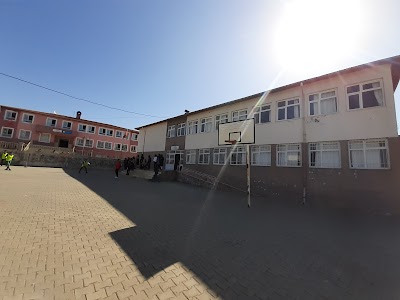 Kılavuz İlkokulu