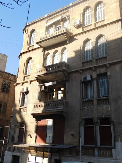 La Chaumine ( مطعم الكوخ)