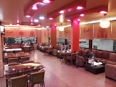 La Mirada Cafe