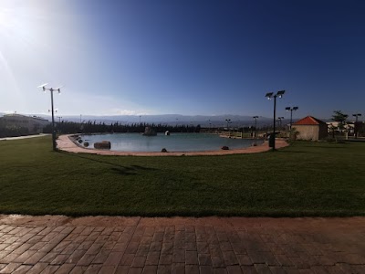 Lake Queen helena _ بحيرة الملكة هيلانة