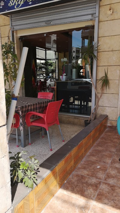 Lamaro cafe