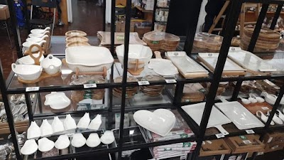 معرض العماد للأدوات المنزلية والهدايا