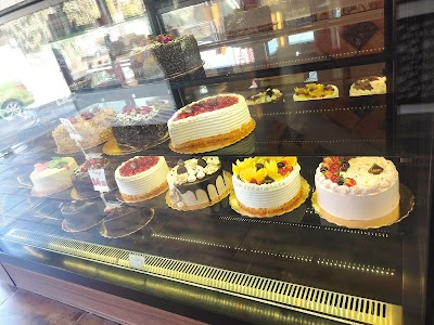 Mango Cake & Things