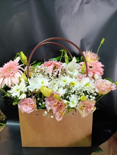 Manolya Florist