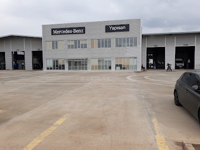Mercedes Benz Service Truck