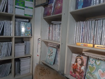 مكتبة أستاذ مسعود صغير للقرطاسية والانترنت