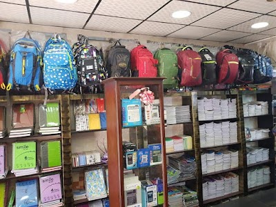 مكتبة و اكسسورات كساندرا