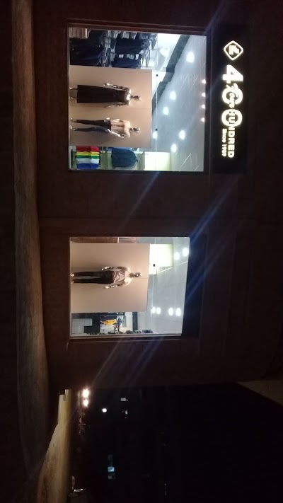 ملبوسات400