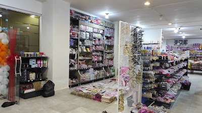 مول المدينة