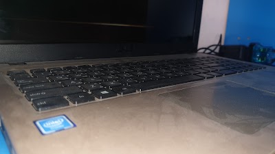 مركز زين للاتصالات