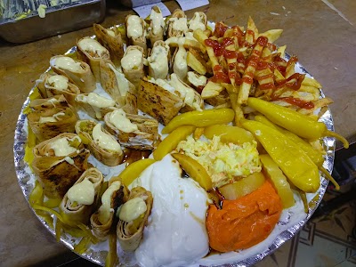 مطعم باباي و زيتونة