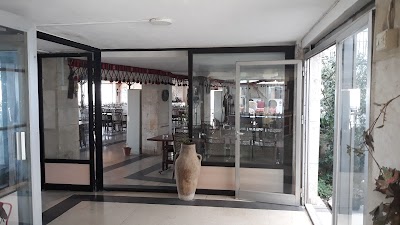 مطعم برج صافيتا _ Al Bourj Rest