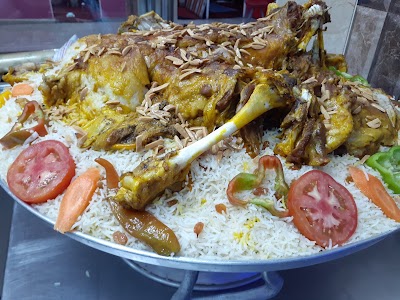 مطعم و مطابخ درة الرومانسية