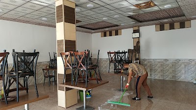 مطعم واسماك كرم الغربية