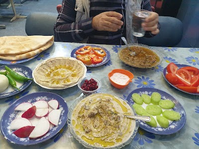 مطعم صلاح قباني